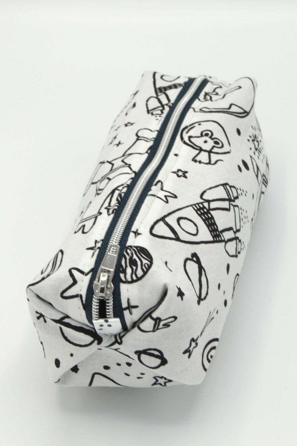 enfant-trousse-espace